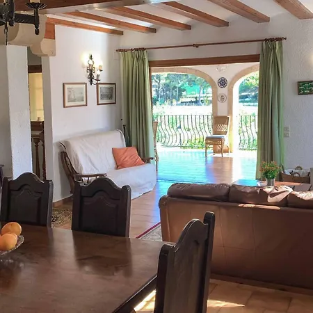 Vicenta Villa Javea